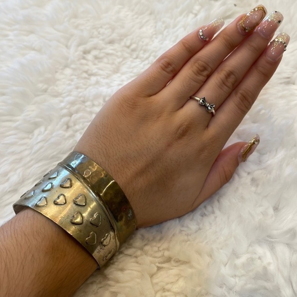 SMALL HEARTS MIXED METAL CUFF BRACELET